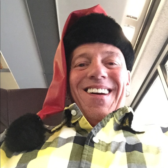 Meet your Posher, Mark - Picture 1 of 1